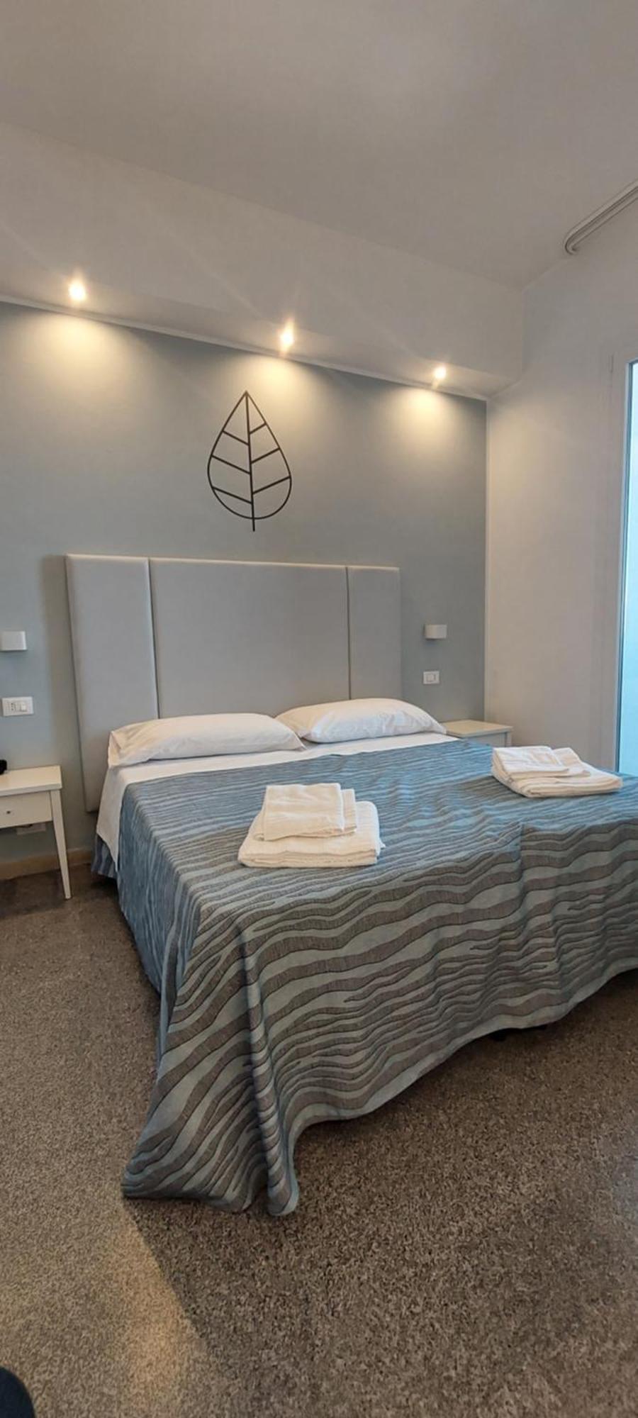 Hotel Caravel Park Rimini Ngoại thất bức ảnh