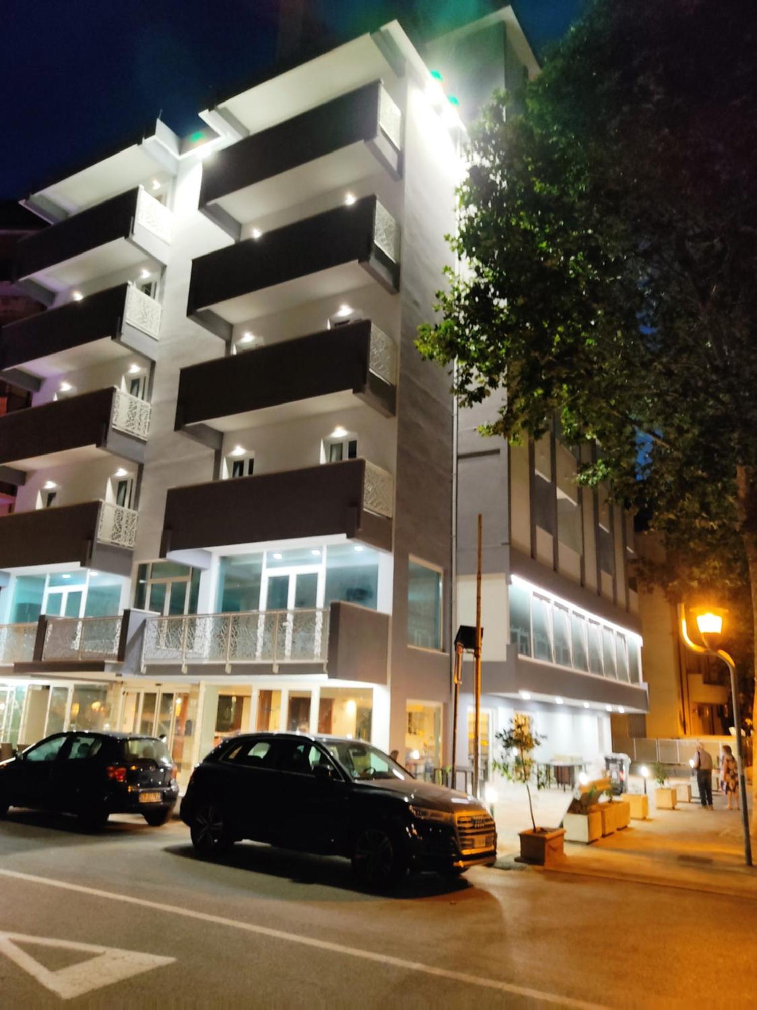 Hotel Caravel Park Rimini Ngoại thất bức ảnh