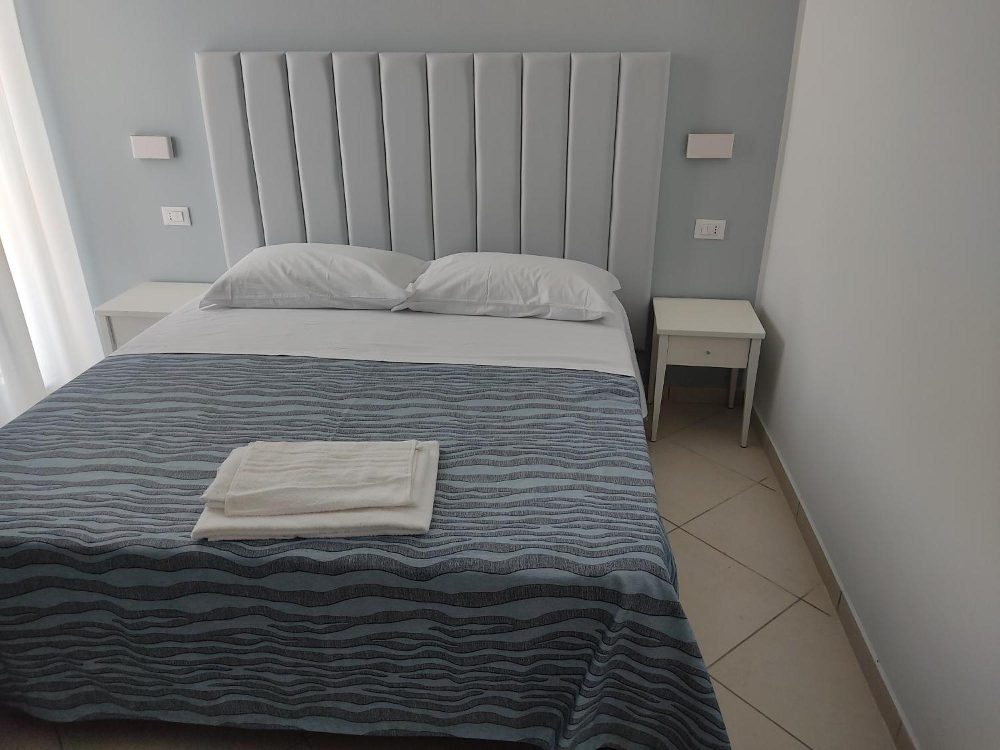 Hotel Caravel Park Rimini Ngoại thất bức ảnh